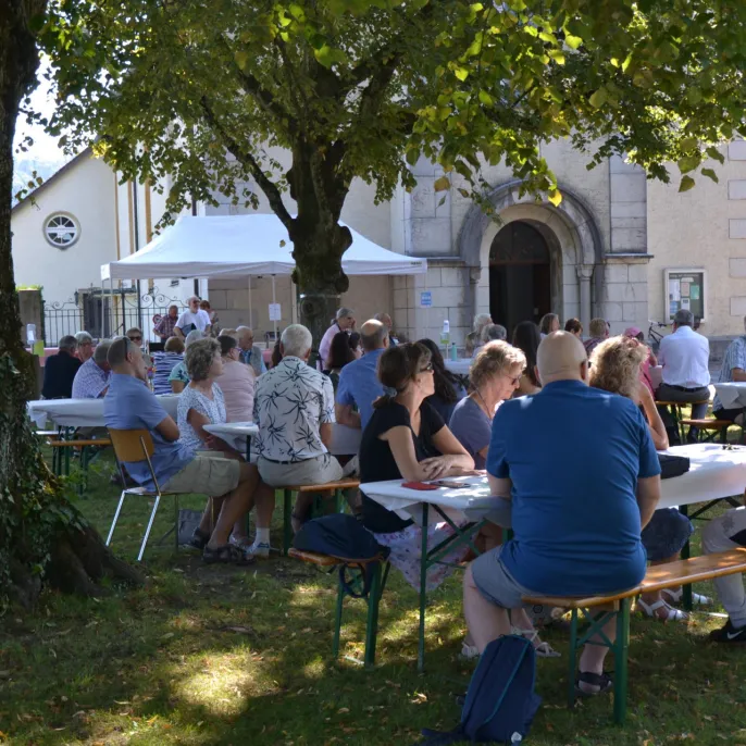 Ökumenisches Sommerfest (Foto: Therese Grütter) Ökumenisches Sommerfest (Foto: Therese Grütter)